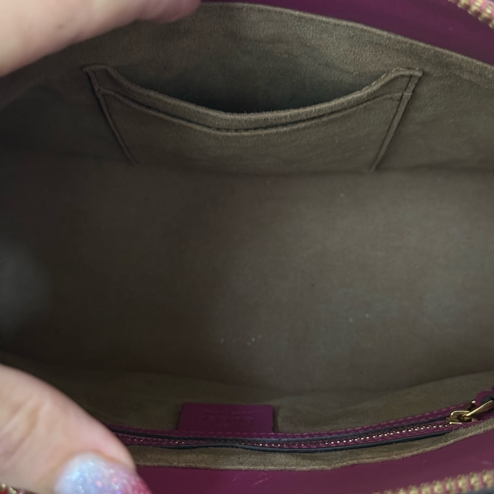 GUCCI GG MONOGRAM MOON CALFSKIN MEDIUM ZIP TOTE BEIGE, RED AND PINK - Picture 11 of 16